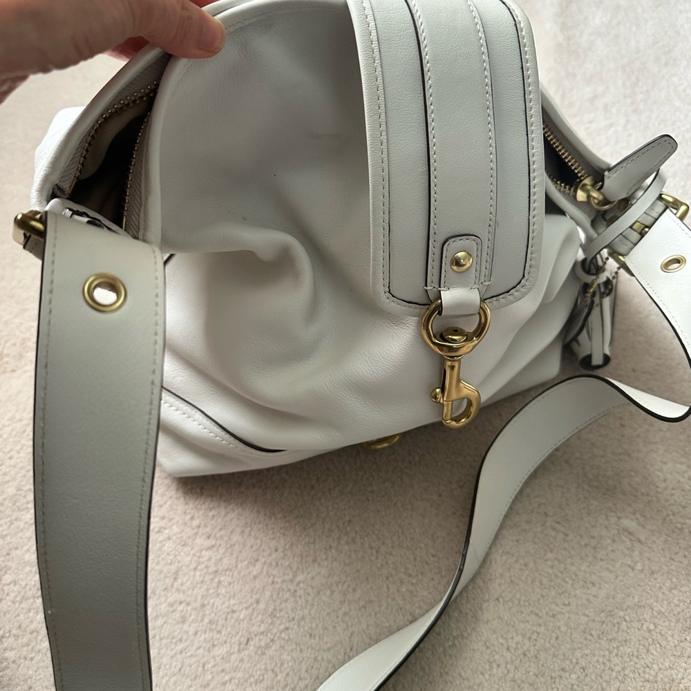 Coach White Leather Shoulder Bag with Gold Accents